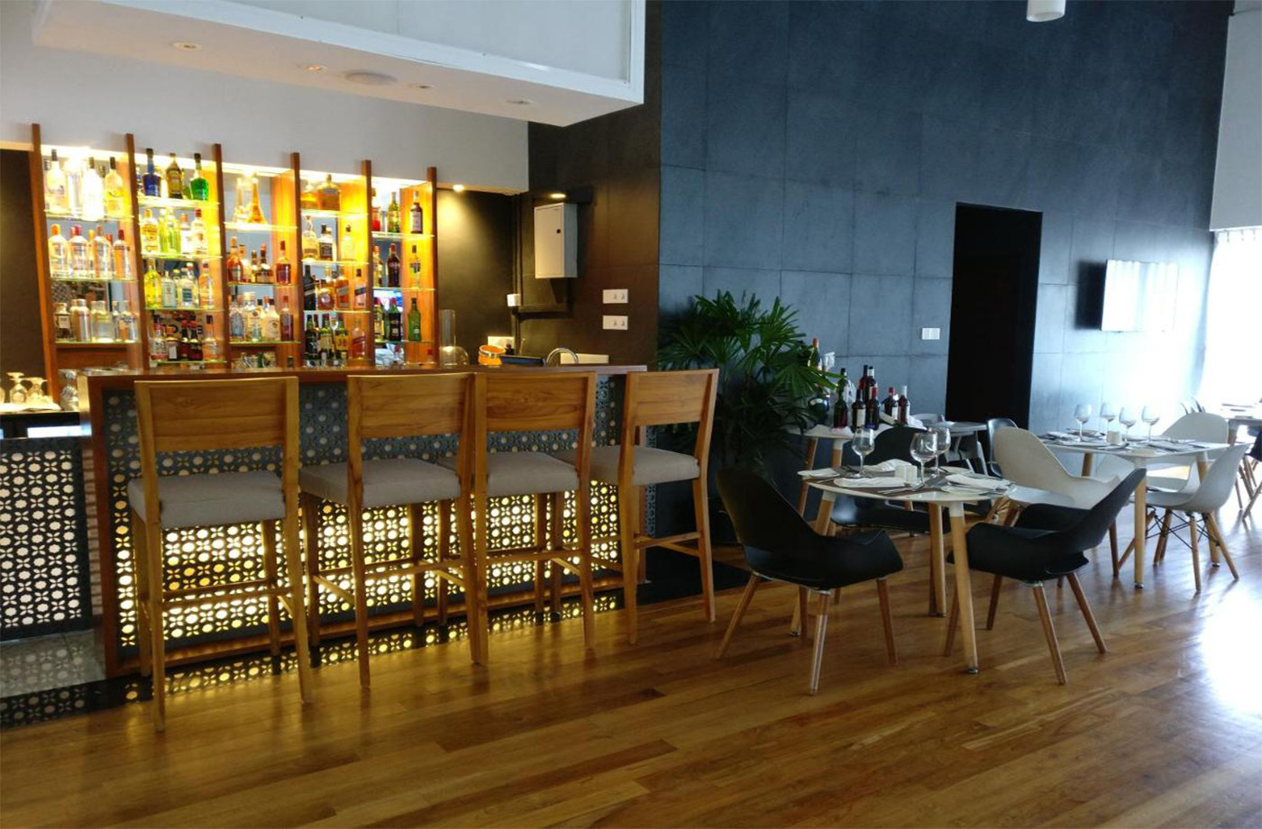 OCEAN EDGE - COLOMBO