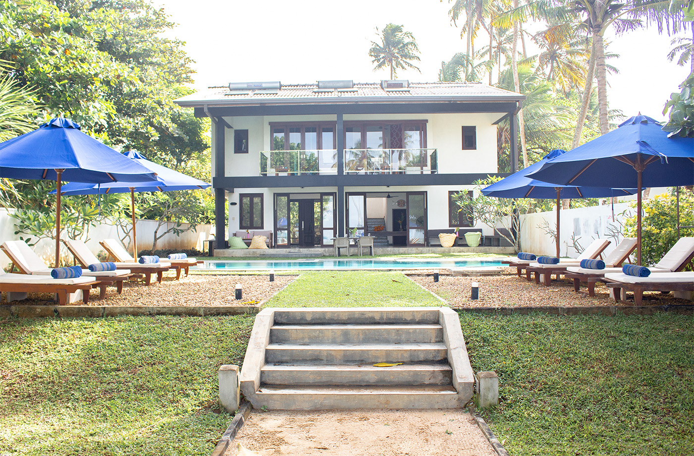 PARANGI WELIGAMA BAY